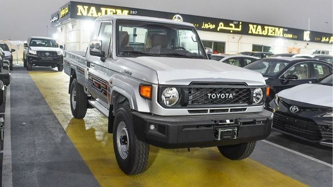 New Toyota Land Cruiser 70 Series Facelift 2, 4.0 l, 2024 in Dubai by Najem Motors, White color. GCC Specs | AUTO.AE