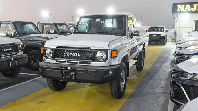 New Toyota Land Cruiser 70 Series Facelift 2, 4.0 l, 2024 in Dubai by Najem Motors, White color. GCC Specs | AUTO.AE