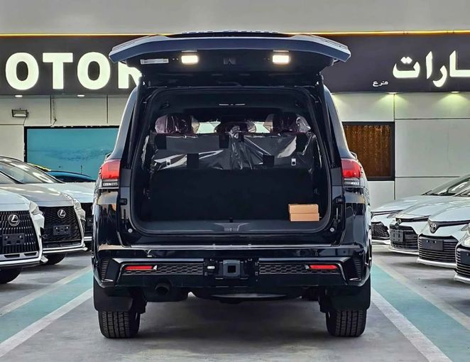 Новый Toyota Land Cruiser 300 Series, 3.4 л, 2025 в Дубае от SK Motors Черный цвет. Other | AUTO.AE