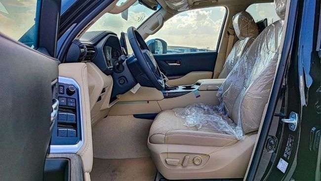 Новый Toyota Land Cruiser 300 Series, 3.4 л, 2023 в Дубае от Falcons GT Motors FZCO Черный цвет. Other | AUTO.AE