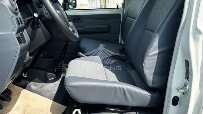 Новый Toyota Land Cruiser 70 Series Рестайлинг 2, 4.0 л, 2024 в Дубае от Falcons GT Motors FZCO Белый цвет. Other | AUTO.AE