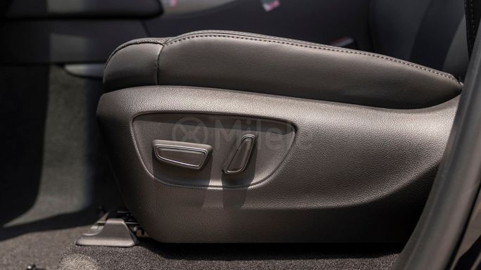 Новый Toyota Land Cruiser 300 Series, 3.3 л, 2025 в Дубае от Milele Черный цвет. Other | AUTO.AE