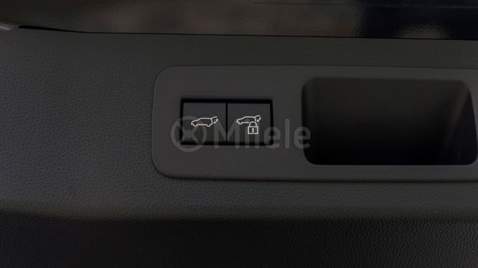 Новый Toyota Land Cruiser 300 Series, 3.4 л, 2025 в Дубае от Milele Черный цвет. Other | AUTO.AE
