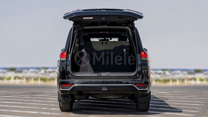 Новый Toyota Land Cruiser 300 Series, 3.3 л, 2025 в Дубае от Milele Черный цвет. Other | AUTO.AE