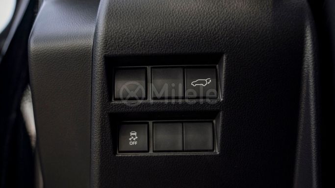 Новый Toyota Land Cruiser 300 Series, 3.3 л, 2025 в Дубае от Milele Черный цвет. Other | AUTO.AE