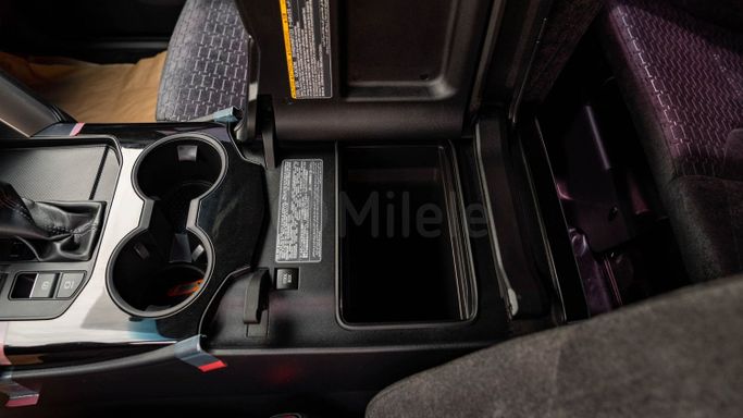 Новый Toyota Land Cruiser 300 Series, 3.3 л, 2024 в Дубае от Milele Черный цвет. Other | AUTO.AE