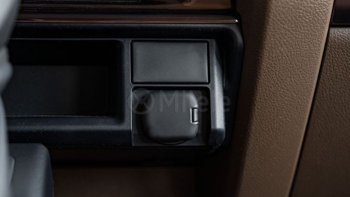 جديدة Toyota Land Cruiser 70 Series تجميل الوجه 2, 4.0 l, 2025 في في دبي من Milele، اللون بيج. أخرى | AUTO.AE