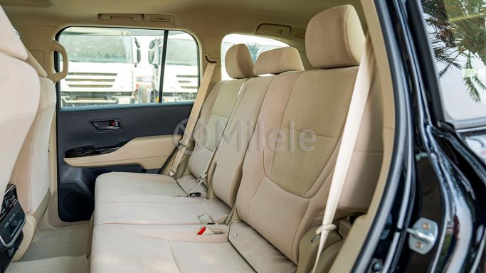 Новый Toyota Land Cruiser 300 Series, 3.4 л, 2024 в Дубае от Milele Черный цвет. Other | AUTO.AE