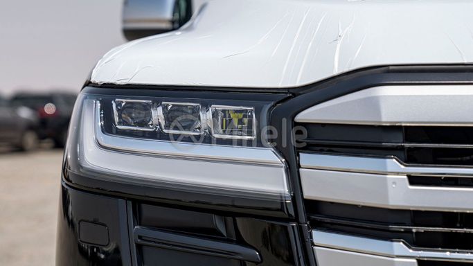 Новый Toyota Land Cruiser 300 Series, 3.4 л, 2024 в Дубае от Milele Черный цвет. Other | AUTO.AE