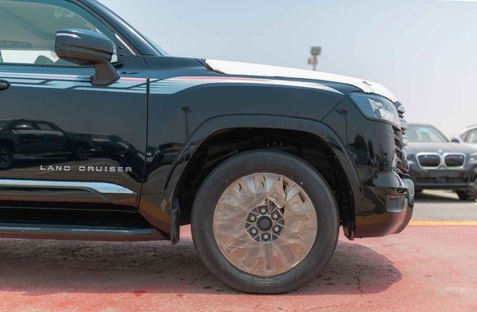 New Toyota Land Cruiser 300 Series, 3.3 l, 2023 in Dubai by Albakheet Motors, Black color. GCC Specs | AUTO.AE