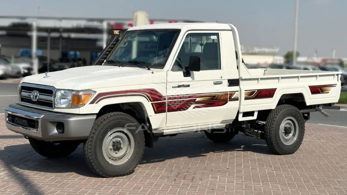 New Toyota Land Cruiser 70 Series Facelift 2, 4.5 l, 2023 in Dubai by Falcons GT Motors FZCO, White color. Other | AUTO.AE