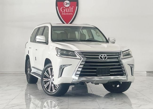 Used Toyota Land Cruiser 200 Series Facelift 2, 5.7 l, 2017 in Dubai by Gulf Motors, White color. GCC Specs | AUTO.AE