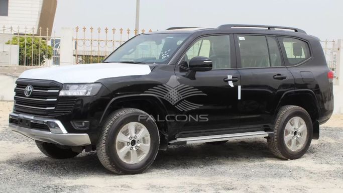 Новый Toyota Land Cruiser 300 Series, 4.0 л, 2023 в Дубае от Falcons GT Motors FZCO Черный цвет. Other | AUTO.AE