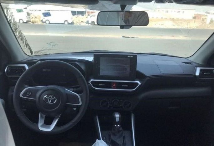 New Toyota Raize I, 996 l, 2023 in Dubai by Mohamed Hakim Motors, Black color. GCC Specs | AUTO.AE