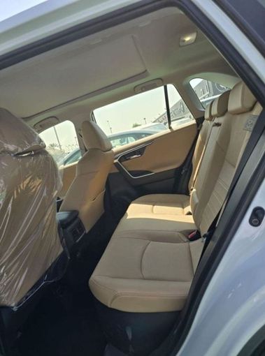 New Toyota RAV4 V (XA50), 2.5 l, 2024 in Dubai by Mohamed Hakim Motors, White color. GCC Specs | AUTO.AE