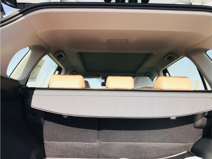 New Toyota RAV4 V (XA50), 2.5 l, 2024 in Dubai by Mohamed Hakim Motors, White color. GCC Specs | AUTO.AE