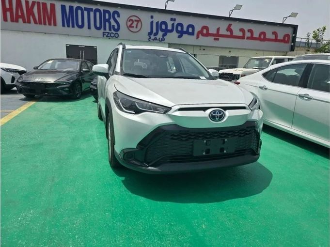 New Toyota RAV4 V (XA50), 2.5 l, 2024 in Dubai by Mohamed Hakim Motors, White color. Chinese Specs | AUTO.AE