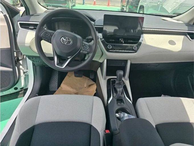 New Toyota RAV4 V (XA50), 2.5 l, 2024 in Dubai by Mohamed Hakim Motors, White color. Chinese Specs | AUTO.AE