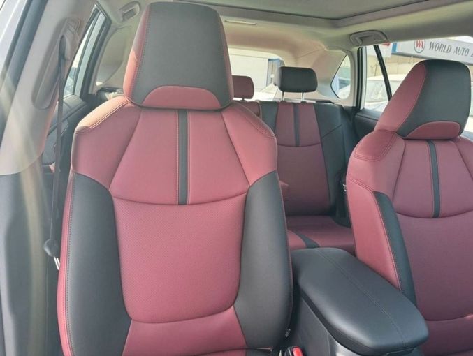 New Toyota RAV4 V (XA50), 2.5 l, 2023 in Dubai by Mohamed Hakim Motors, Silver color. Other | AUTO.AE