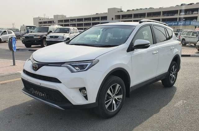 Подержанный Toyota RAV4 IV (XA40) Рестайлинг, 2.5 л, 2017 в Дубае от Alhamd Motors Белый цвет. Other | AUTO.AE