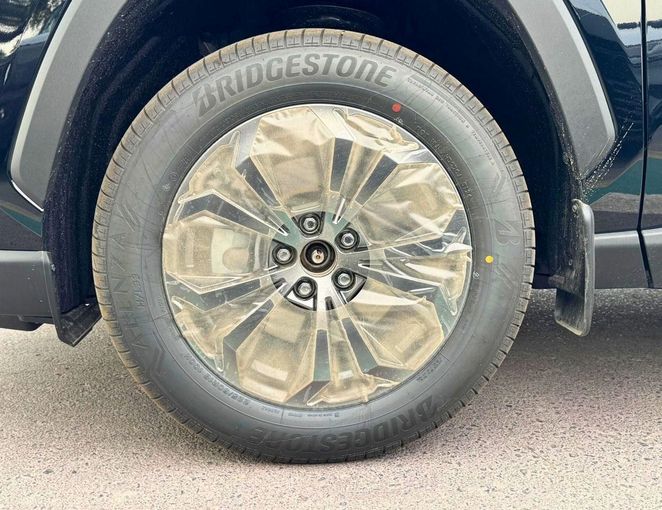 Новый Toyota RAV4 V (XA50), 2.5 л, 2025 в Дубае от SK Motors Черный цвет. GCC | AUTO.AE