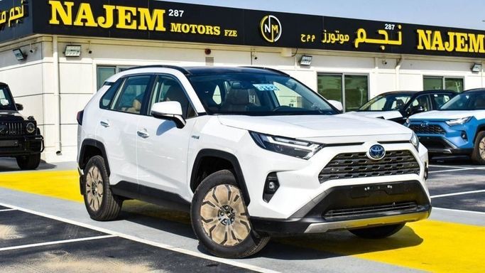 Новый Toyota RAV4 V (XA50), 2.5 л, 2023 в Дубае от Najem Motors Белый цвет. GCC | AUTO.AE
