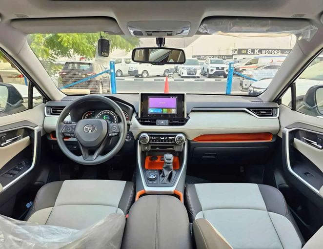 Новый Toyota RAV4 V (XA50), 2.5 л, 2025 в Дубае от SK Motors Черный цвет. Other | AUTO.AE