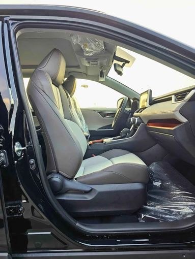 Новый Toyota RAV4 V (XA50), 2.5 л, 2025 в Дубае от SK Motors Черный цвет. Other | AUTO.AE