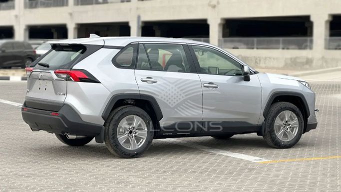 Новый Toyota RAV4 V (XA50), 2.5 л, 2025 в Дубае от Falcons GT Motors FZCO Белый цвет. Other | AUTO.AE