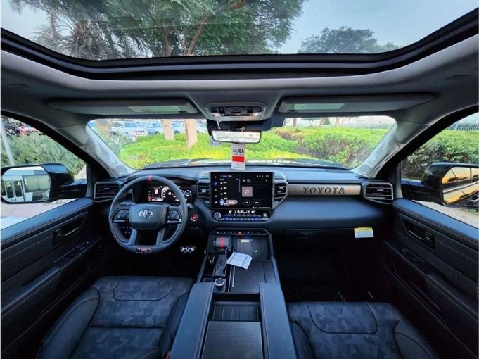 New Toyota Sequoia III, 3.4 l, 2023 in Dubai by Mohamed Hakim Motors, Black color. GCC Specs | AUTO.AE