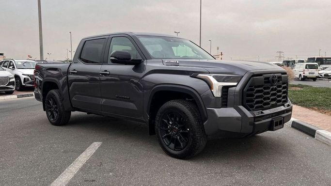 Новый Toyota Tundra III, 3.4 л, 2025 в Дубае от Dresden Motors Серый цвет. Канадская | AUTO.AE