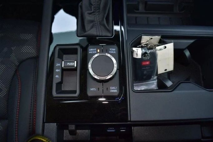 New Toyota Tundra III, 3.4 l, 2023 in Dubai by Mohamed Hakim Motors, White color. Other | AUTO.AE