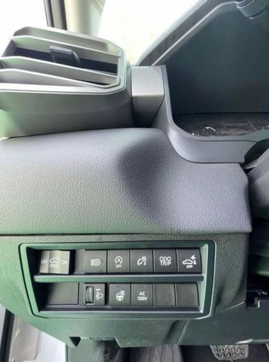 New Toyota Tundra III, 3.4 l, 2023 in Dubai by Mohamed Hakim Motors, White color. Other | AUTO.AE