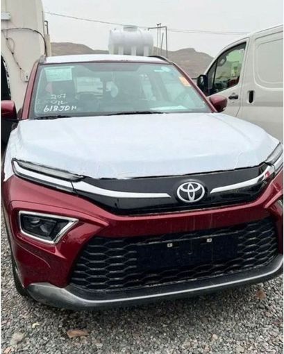 Новый Toyota Urban Cruiser III, 1.5 л, 2023 в Дубае от Mohamed Hakim Motors Красный цвет. GCC | AUTO.AE