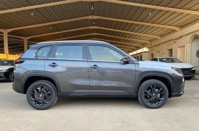 New Toyota Urban Cruiser III, 1.5 l, 2023 in Dubai by Mohamed Hakim Motors, Grey color. GCC Specs | AUTO.AE