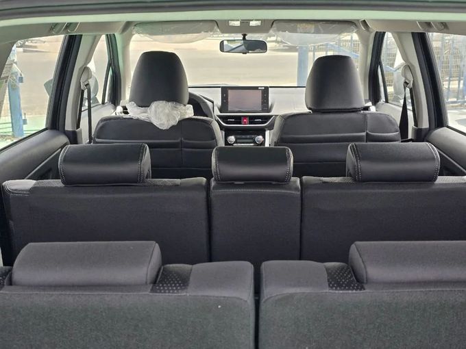 New Toyota Veloz, 1.5 l, 2025 in Dubai by Mohamed Hakim Motors, Black color. GCC Specs | AUTO.AE