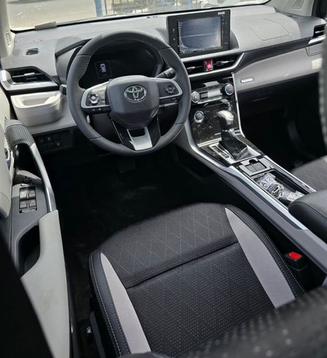 New Toyota Veloz, 1.5 l, 2025 in Dubai by Mohamed Hakim Motors, Black color. GCC Specs | AUTO.AE