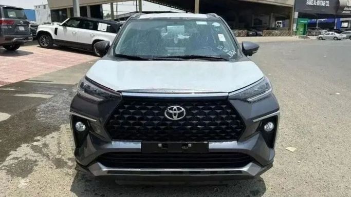 New Toyota Veloz, 1.5 l, 2024 in Dubai by Mohamed Hakim Motors, Grey color. GCC Specs | AUTO.AE