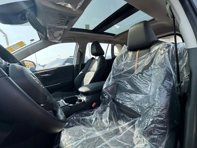 Новый Toyota Wildlander, 2.0 л, 2025 в Дубае от Orient Auto FZE Черный цвет. Китайская | AUTO.AE