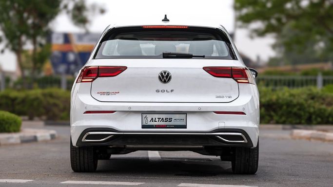 New Volkswagen Golf VIII Facelift, 1.5 l, 2025 in Dubai by Altass Motors, White color. Other | AUTO.AE