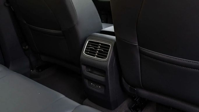 New Volkswagen ID.4, 2020 in Dubai by Altass Motors, White color. Other | AUTO.AE