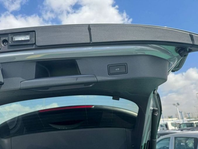 New Volkswagen ID.4, 2023 in Dubai by Mohamed Hakim Motors, Grey color. Other | AUTO.AE