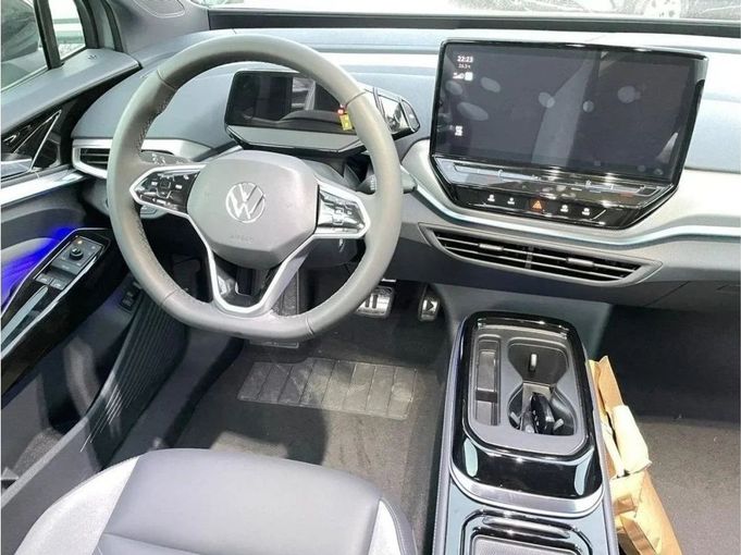 New Volkswagen ID.4, 2022 in Dubai by Mohamed Hakim Motors, Grey color. GCC Specs | AUTO.AE