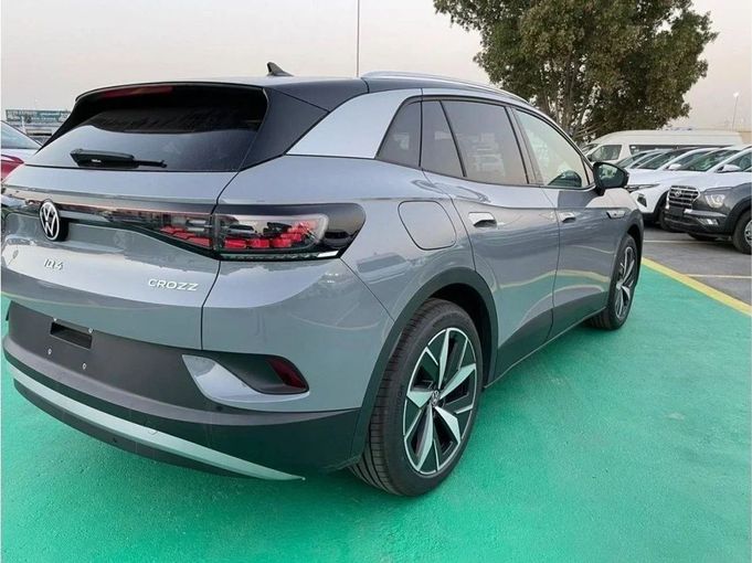 New Volkswagen ID.4, 2022 in Dubai by Mohamed Hakim Motors, Grey color. GCC Specs | AUTO.AE