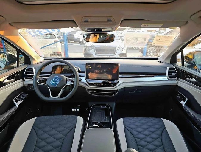 Новый Volkswagen ID.6, 2024 в Дубае от SK Motors Синий цвет. Other | AUTO.AE