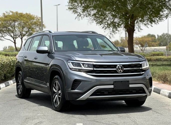New Volkswagen Teramont I Facelift, 3.6 l, 2021 in Dubai by Alta Class Motors, Grey color. GCC Specs | AUTO.AE