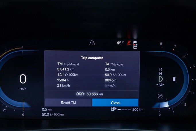 Подержанный Volvo S90 II Рестайлинг, 2.0 л, 2023 в Дубае от Linda Cars Черный цвет. GCC | AUTO.AE