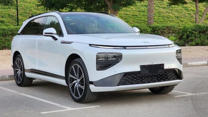 Новый Xpeng G9, 2022 в Дубае от Alwan Global Cars Белый цвет. Other | AUTO.AE