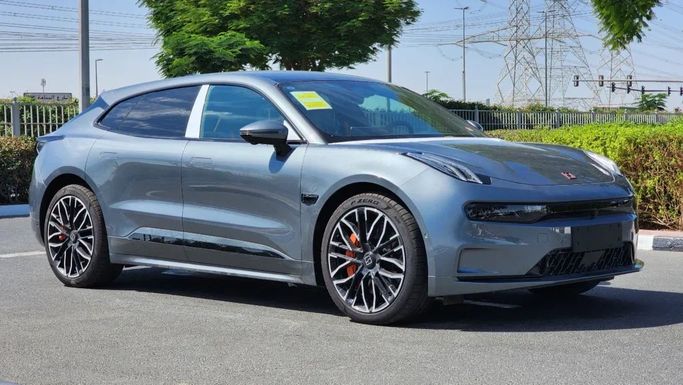 Новый Zeekr 001 I Рестайлинг, 2024 в Дубае от Alwan Global Cars Серый цвет. Other | AUTO.AE