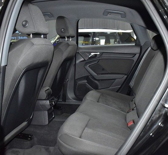 Used Audi A3 35 TFSI IV (8Y), 1.4 l, 2022 in Sharjah by Honey Gidosha Used Cars Tr., Black color.  | AUTO.AE